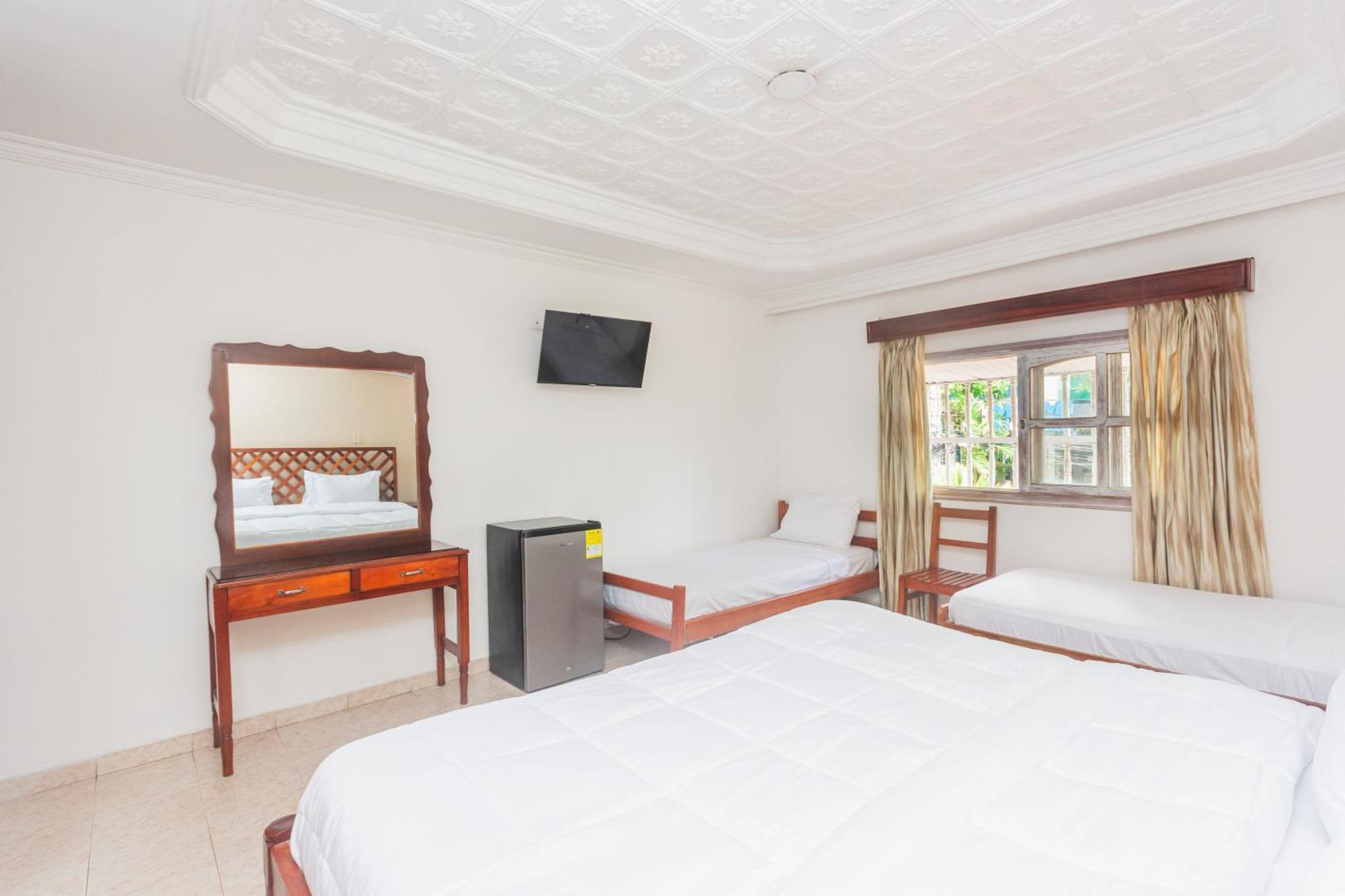 Hotel Baluarte Coast Cartagène Extérieur photo