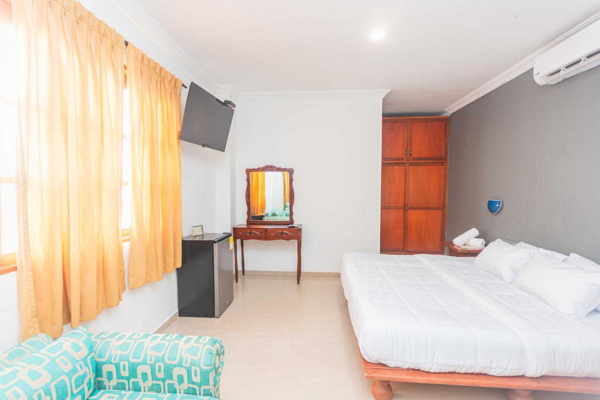 Hotel Baluarte Coast Cartagène Extérieur photo