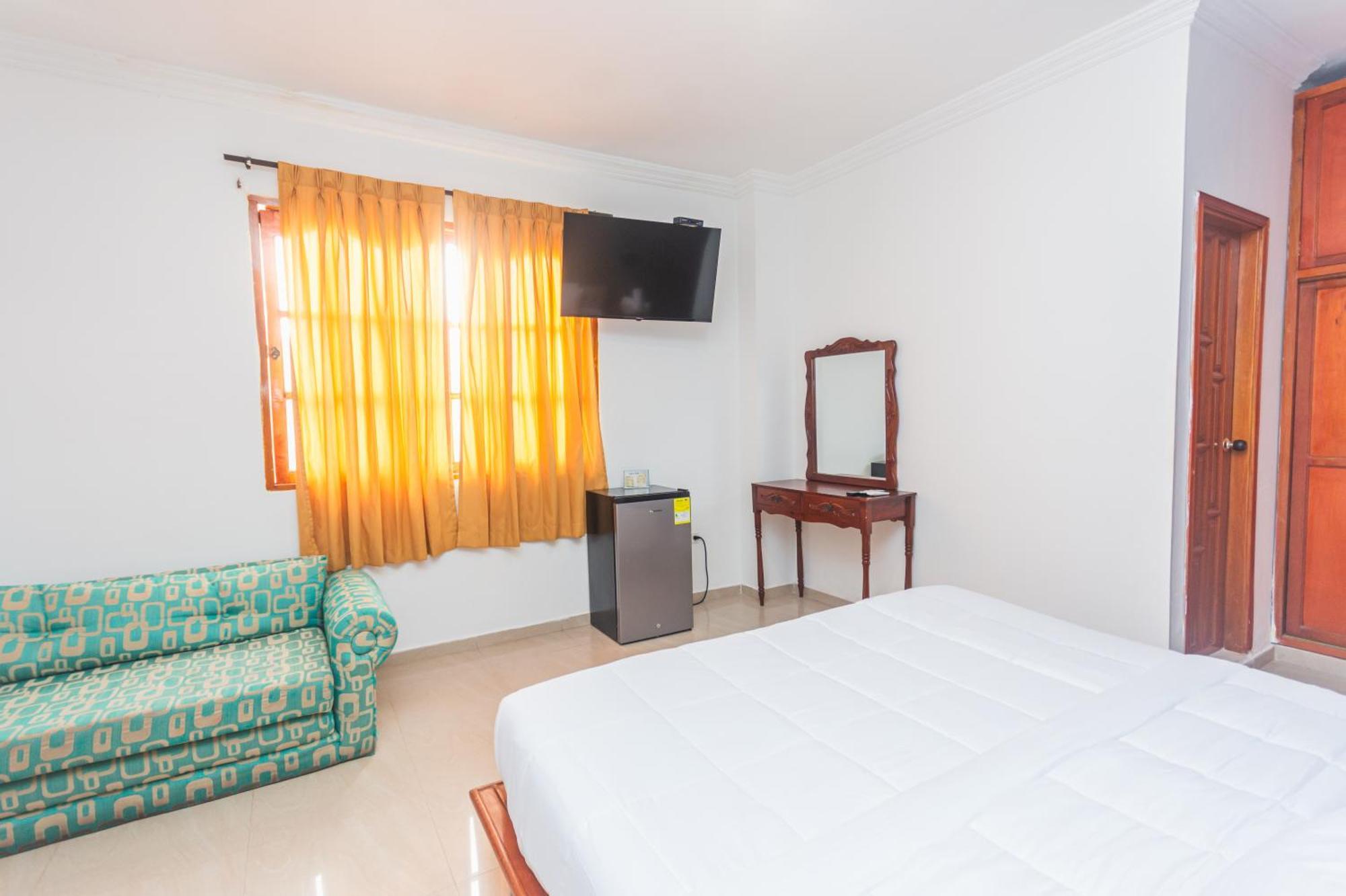 Hotel Baluarte Coast Cartagène Extérieur photo