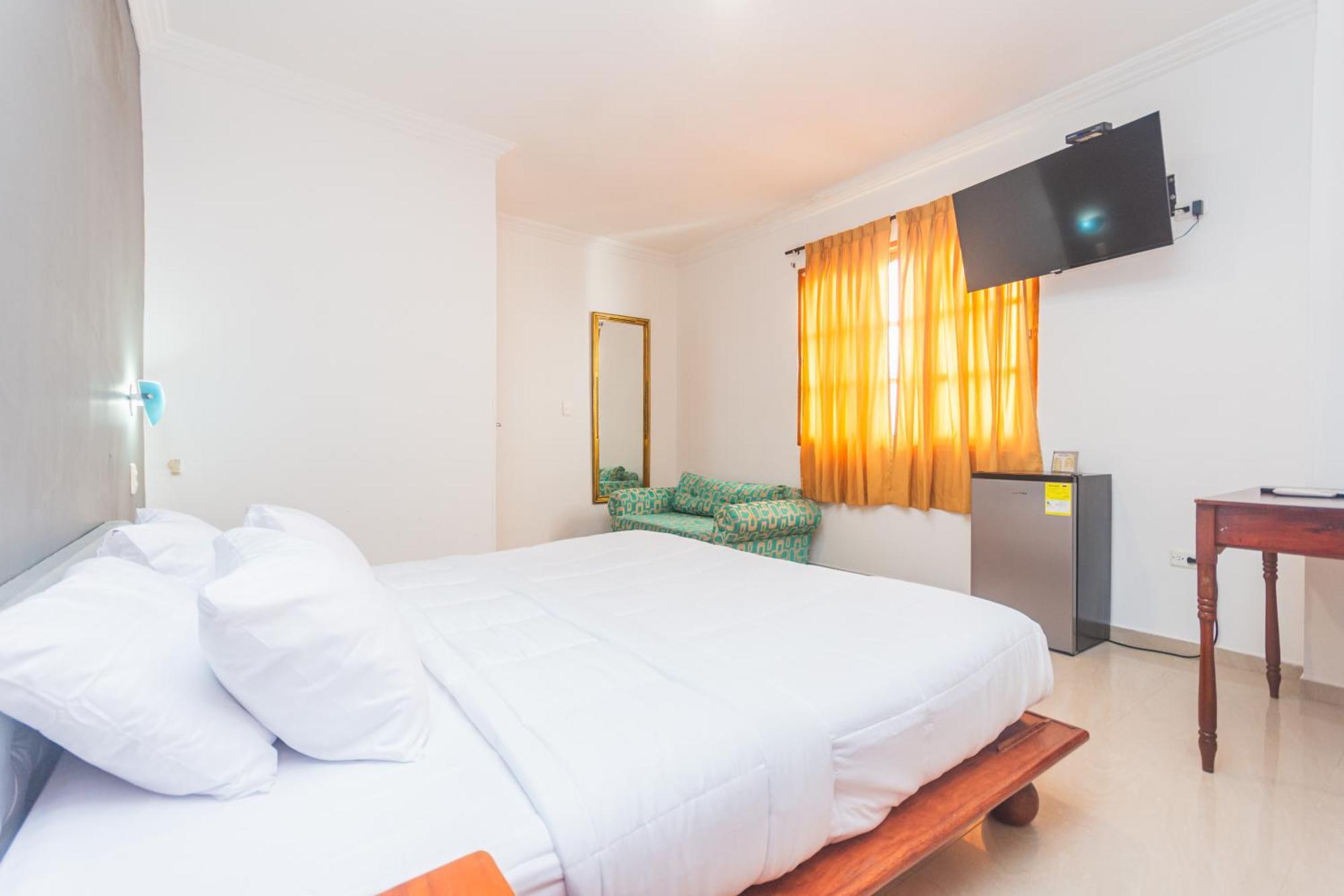 Hotel Baluarte Coast Cartagène Extérieur photo